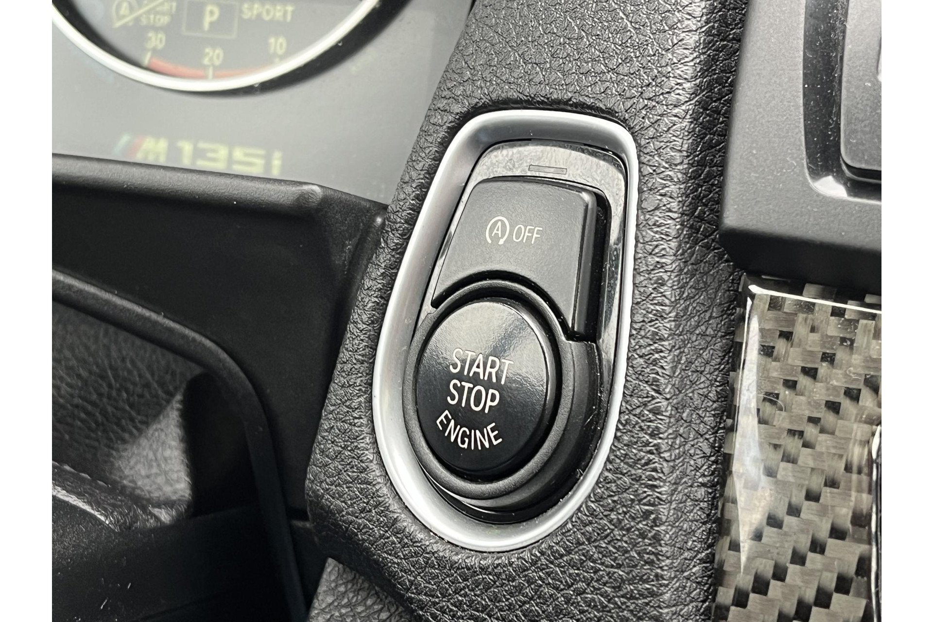 BMW 1-serie M135i High Executive*NAVI*DAKJE*CAM*LEER*KEYLESS*